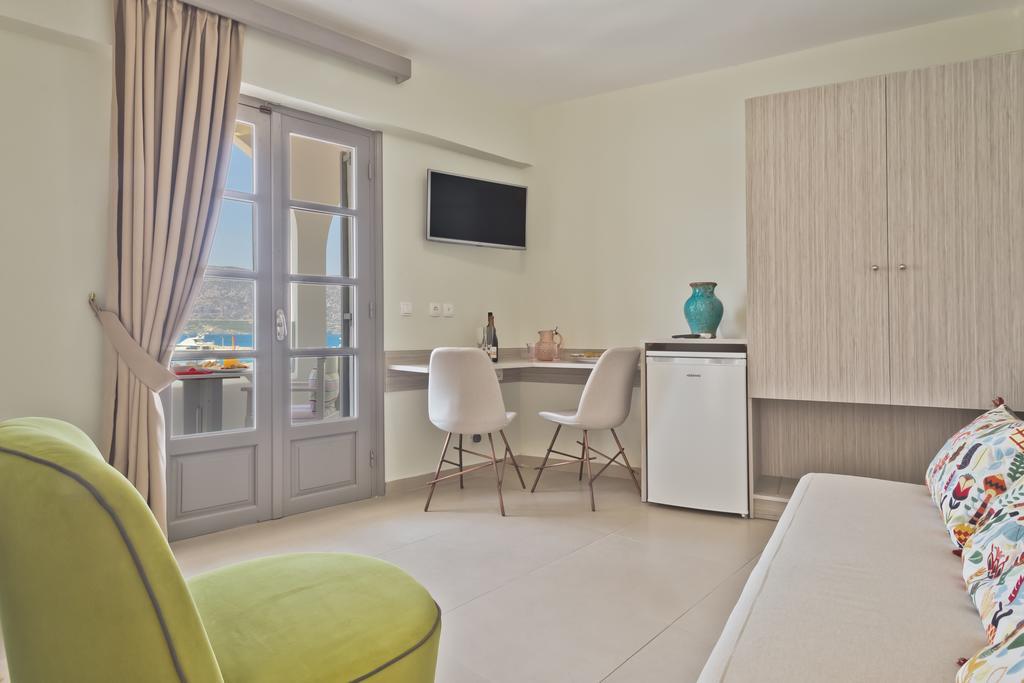 Nereus Luxurious Suites Kerpe Dış mekan fotoğraf