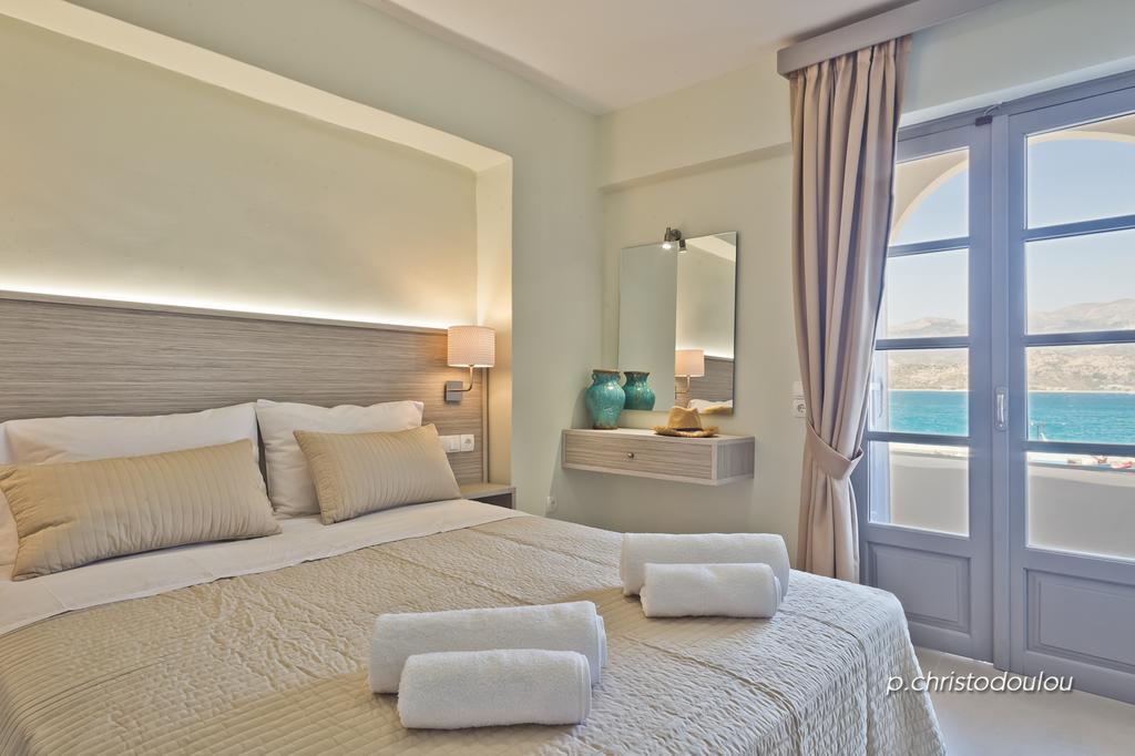 Nereus Luxurious Suites Kerpe Dış mekan fotoğraf